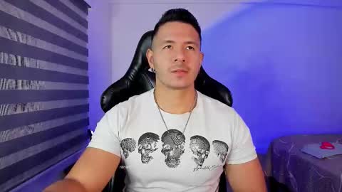 Snapshot of ransoj chatting on 11-12-25, 12:11 Jonas online show from 11-12-25, 12:11