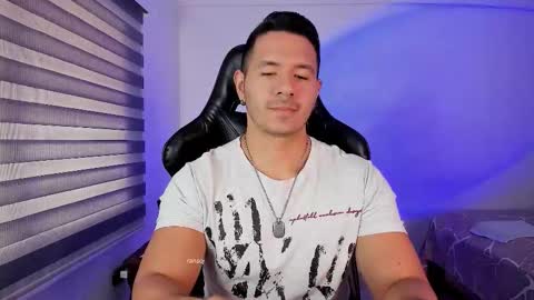 Snapshot of ransoj chatting on 11-20-25, 02:50 Jonas online show from 11-20-25, 02:50