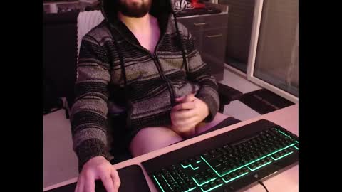 Raph online show from 01-06-25, 04:55