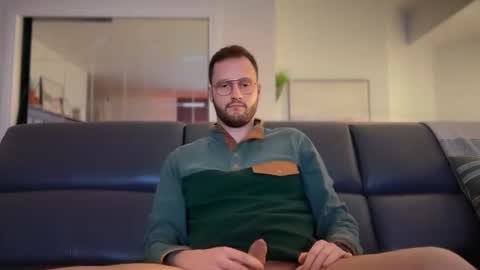 Snapshot of raphwoods95 chatting on 02-28-26, 10:55 Raph online show from 02-28-26, 10:55