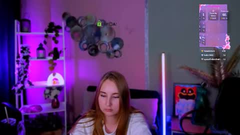 Raquel online show from 09-17-25, 05:58