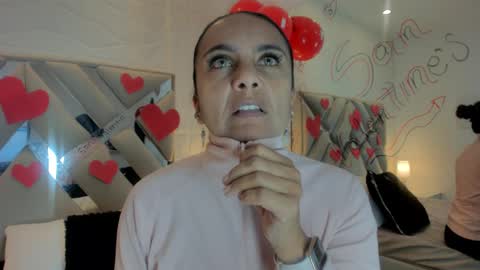 Raquel Moore  online show from 02-13-25, 05:37