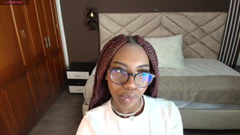 Raquel online show from 01-17-25, 11:27