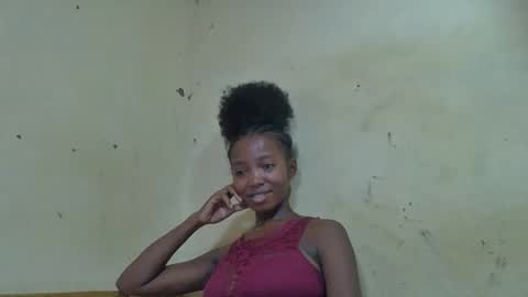 Snapshot of rasoanirinaa chatting on 02-27-26, 03:01 rasoanirinaa online show from 02-27-26, 03:01