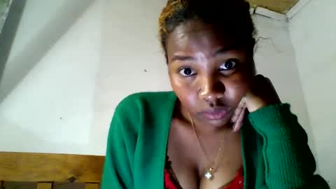 Snapshot of ravakaah chatting on 11-11-25, 04:40 ravakaah online show from 11-11-25, 04:40