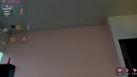 Snapshot of raven_loove chatting on 02-13-26, 08:16 raven_loove online show from 02-13-26, 08:16