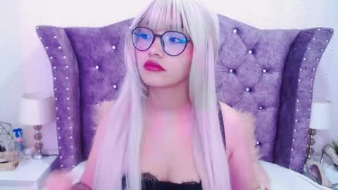 raven_love_ online show from 10-21-25, 07:58