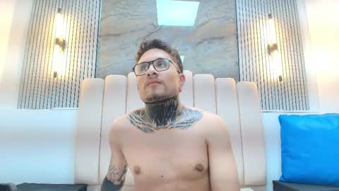 ravenandcody online show from 11-18-25, 03:45