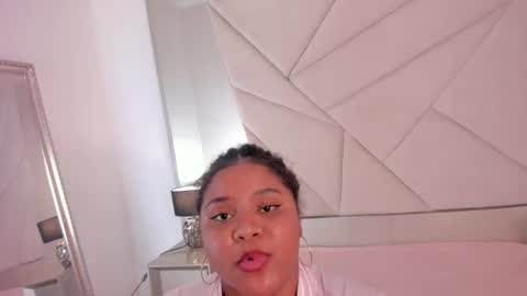 Snapshot of ravendipaul_ chatting on 02-06-25, 08:34 online show from 02-06-25, 08:34