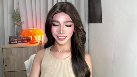 ravennaxx online show from 10-30-25, 02:51