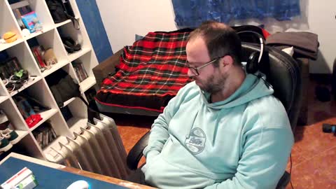 ravingr3d3 online show from 02-01-25, 09:51
