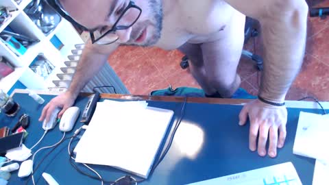 ravingr3d3 online show from 02-03-25, 03:17