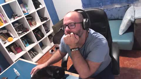 ravingr3d3 online show from 10-24-25, 11:45