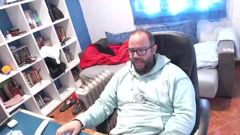 ravingr3d3 online show from 11-26-25, 10:49