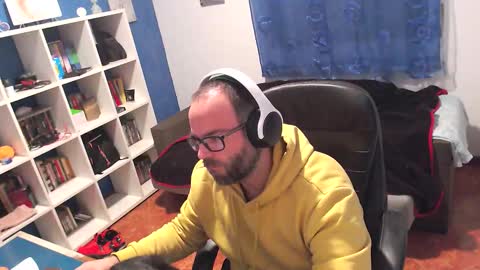 ravingr3d3 online show from 12-04-25, 11:02