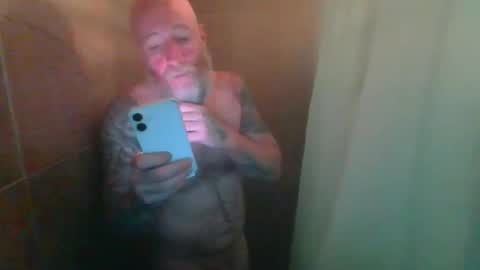 Snapshot of rawdogrobert39 chatting on 10-29-25, 09:05 rawdogrobert39 online show from 10-29-25, 09:05