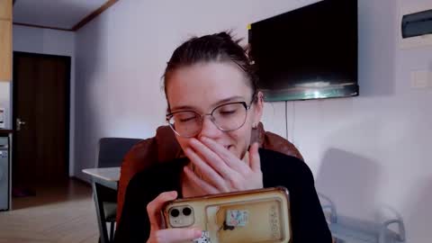 Ray-Ray online show from 01-19-26, 02:59