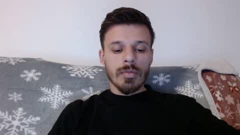 Snapshot of rayann27 chatting on 12-14-24, 02:21 rayan online show from 12-14-24, 02:21