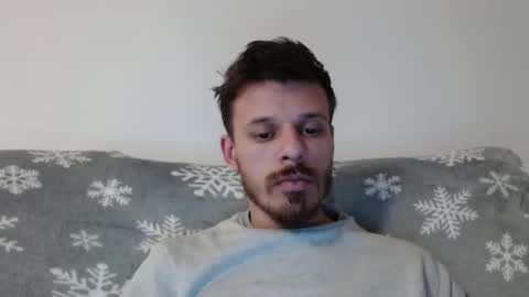 Snapshot of rayann27 chatting on 12-18-24, 10:35 rayan online show from 12-18-24, 10:35