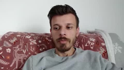 Snapshot of rayann27 chatting on 09-11-25, 09:42 rayan online show from 09-11-25, 09:42