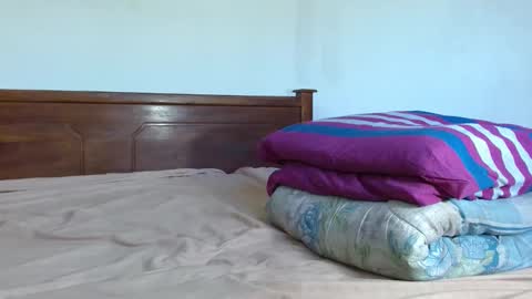 eyan online show from 04-03-26, 03:59