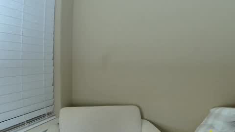 Snapshot of raybabexx chatting on 09-18-25, 02:35 RayBabe online show from 09-18-25, 02:35