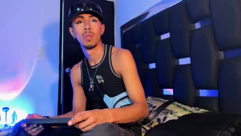 Rayn online show from 09-30-25, 06:07