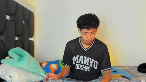 Rayn online show from 10-28-25, 07:05