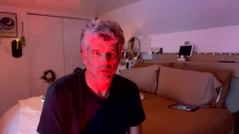 raymag444 online show from 12-23-25, 03:37