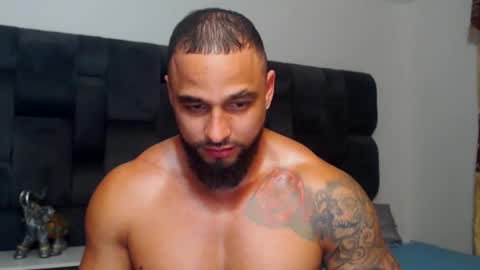 RAYMON VITALE online show from 03-07-26, 01:13