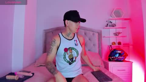 Raymond Stonee online show from 01-03-25, 01:03