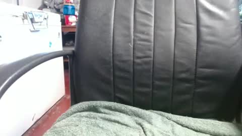 Snapshot of raysmith77777777 chatting on 12-14-24, 01:59 Ray online show from 12-14-24, 01:59