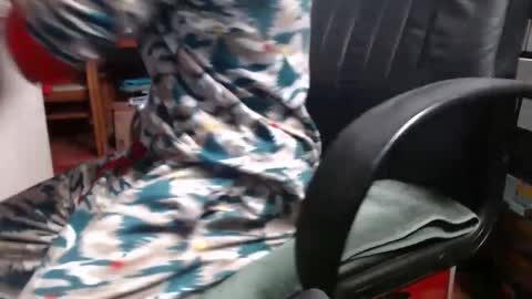 Snapshot of raysmith77777777 chatting on 12-31-24, 09:28 Ray online show from 12-31-24, 09:28