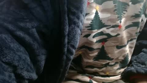 Snapshot of raysmith77777777 chatting on 01-06-25, 05:16 Ray online show from 01-06-25, 05:16