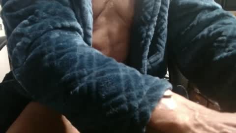 Snapshot of raysmith77777777 chatting on 01-07-25, 03:35 Ray online show from 01-07-25, 03:35