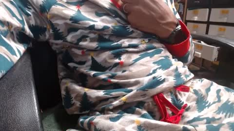 Snapshot of raysmith77777777 chatting on 01-09-25, 12:09 Ray online show from 01-09-25, 12:09