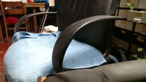 Snapshot of raysmith77777777 chatting on 10-27-25, 12:58 Ray online show from 10-27-25, 12:58