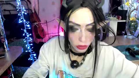  Yrriel Strife Candy-Demon Caveboy mr. Cringe   online show from 12-03-24, 11:01
