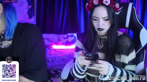 Snapshot of razor_claw chatting on 02-13-26, 08:38 My kittensIm on vacation until July 25th. You can join the fan club free content online show from 02-13-26, 08:38