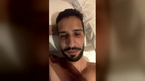 Snapshot of realamateurduo chatting on 02-18-26, 12:50 realamateurduo online show from 02-18-26, 12:50