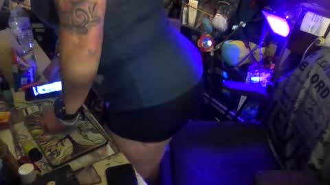 reallyredrum69th online show from 02-12-26, 05:57