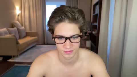 AliceEve online show from 12-08-24, 07:37