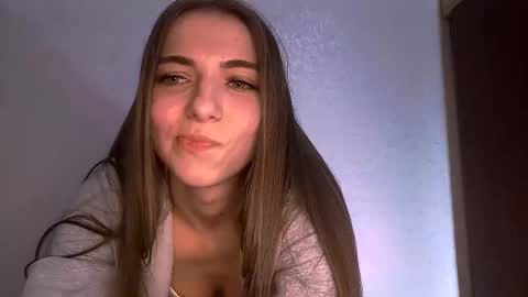 Snapshot of reavoran chatting on 12-01-25, 04:34 Amanda online show from 12-01-25, 04:34