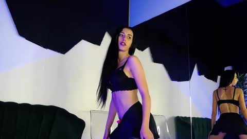 Snapshot of rebbeccaray chatting on 11-27-25, 08:33 rebbeccaray online show from 11-27-25, 08:33