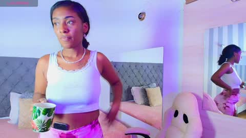 Snapshot of rebeca_cortez1 chatting on 01-13-25, 03:45 I invite you to my birthday on November 3th online show from 01-13-25, 03:45