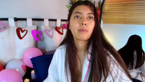 Snapshot of rebeca_williams_ chatting on 02-14-25, 11:53 Rebeca Williams online show from 02-14-25, 11:53