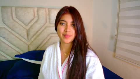 Snapshot of rebeca_williams_ chatting on 03-05-25, 04:45 Rebeca Williams online show from 03-05-25, 04:45