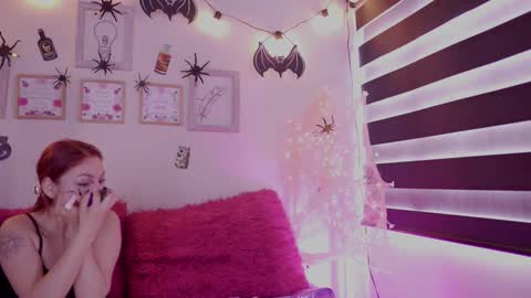 Rebeca  online show from 10-15-25, 12:49