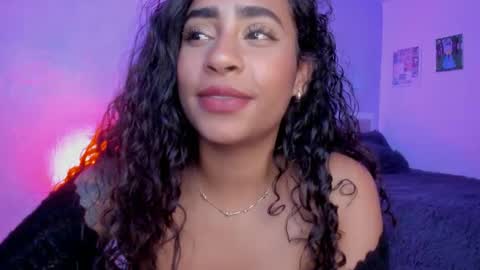 Snapshot of rebecaharrison111 chatting on 01-19-25, 03:39 Rebeca online show from 01-19-25, 03:39