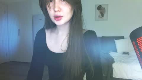 Snapshot of rebecca_demure18 chatting on 02-23-25, 07:38 Lets talk here 33. online show from 02-23-25, 07:38